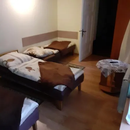 Parkowa *