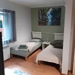 Parkowa *